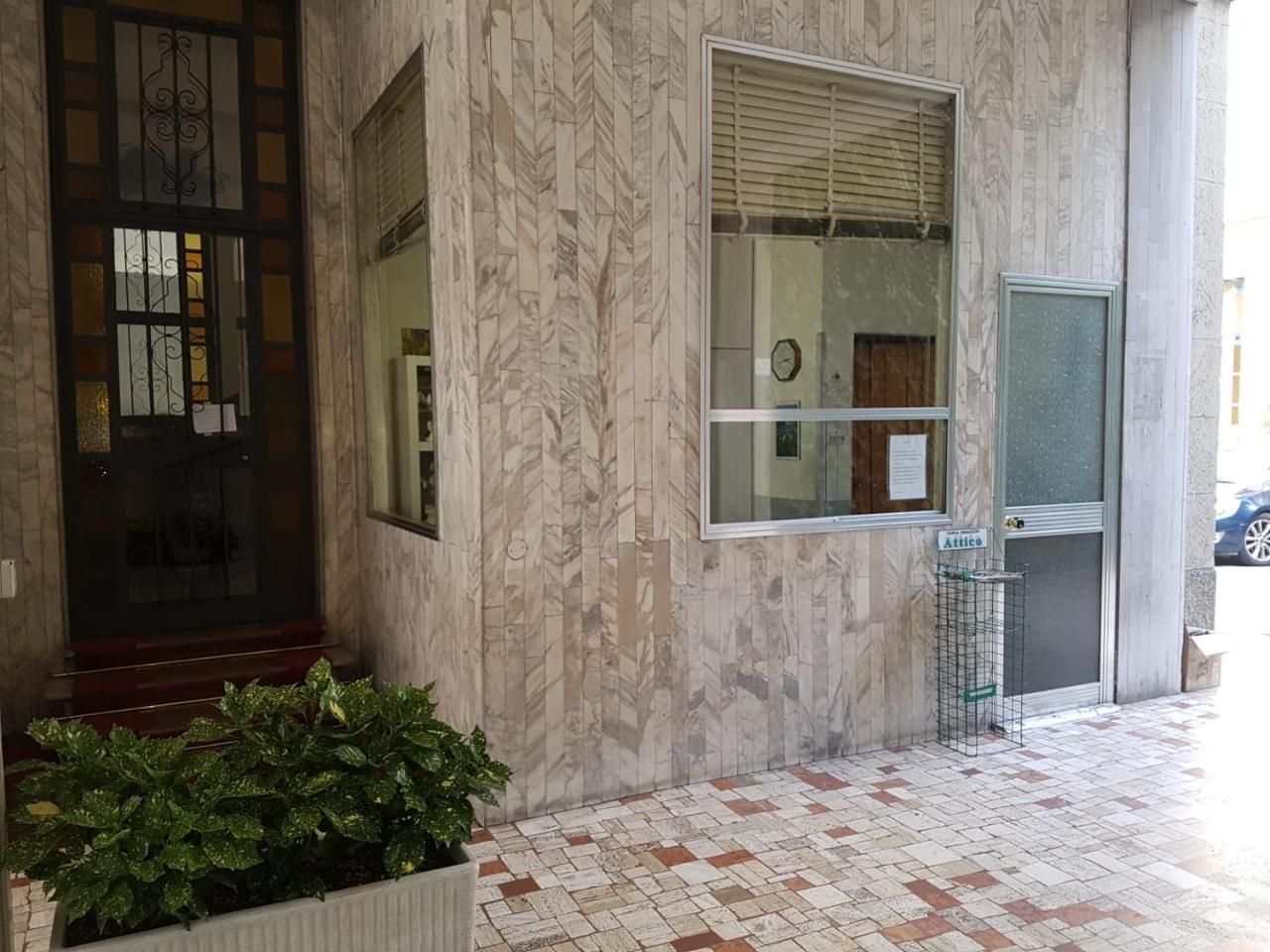 Casa vacanze Warrest - Short Rent Milano